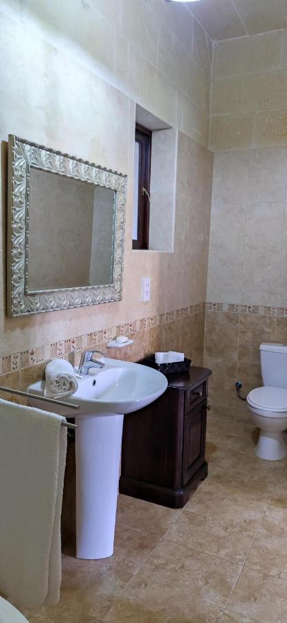 Warda Accommodation Xewkija Exterior photo